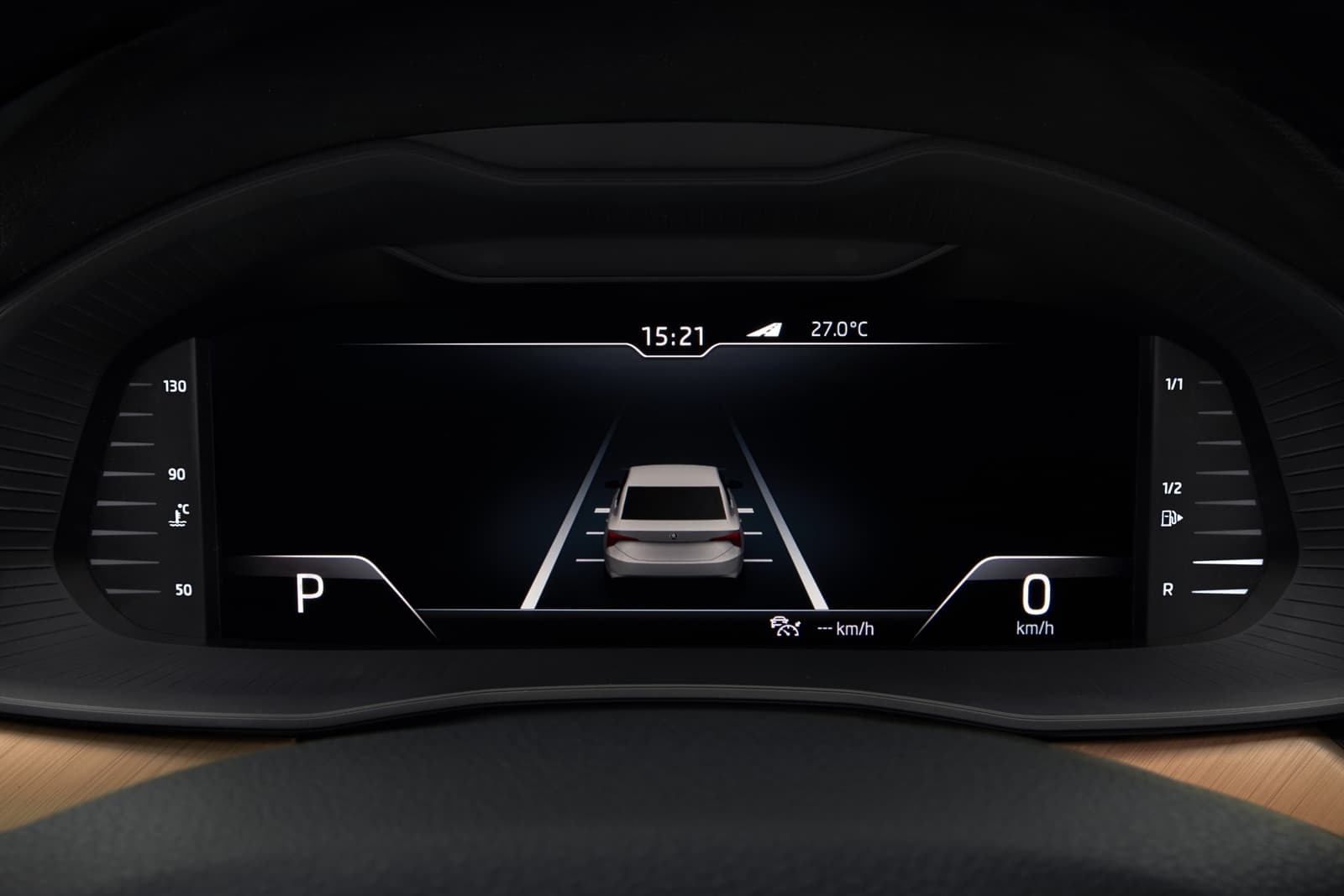Skoda Scala 111218 Ficha 032