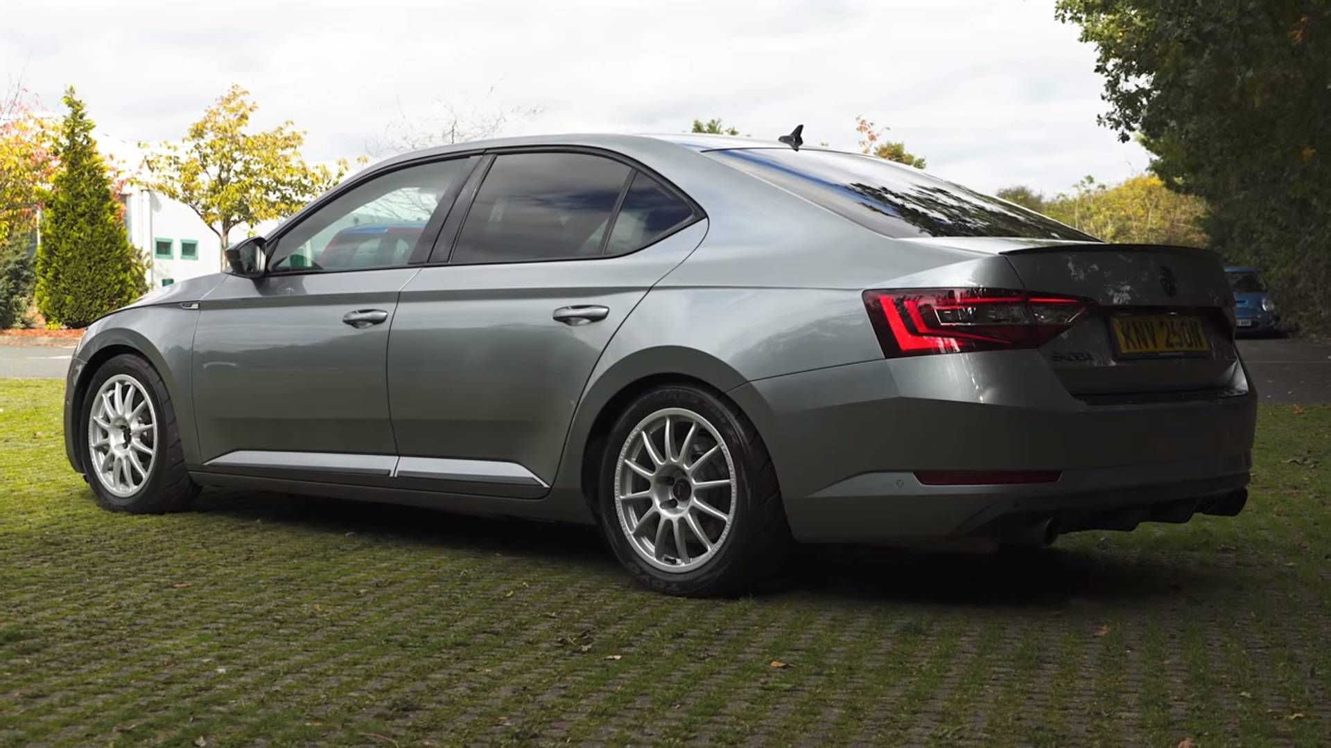 Skoda Superb Sleeper 2