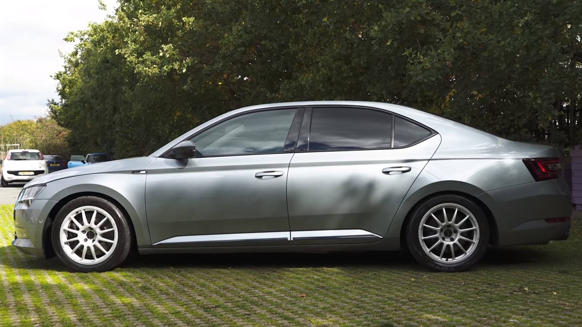 Skoda Superb Sleeper 6