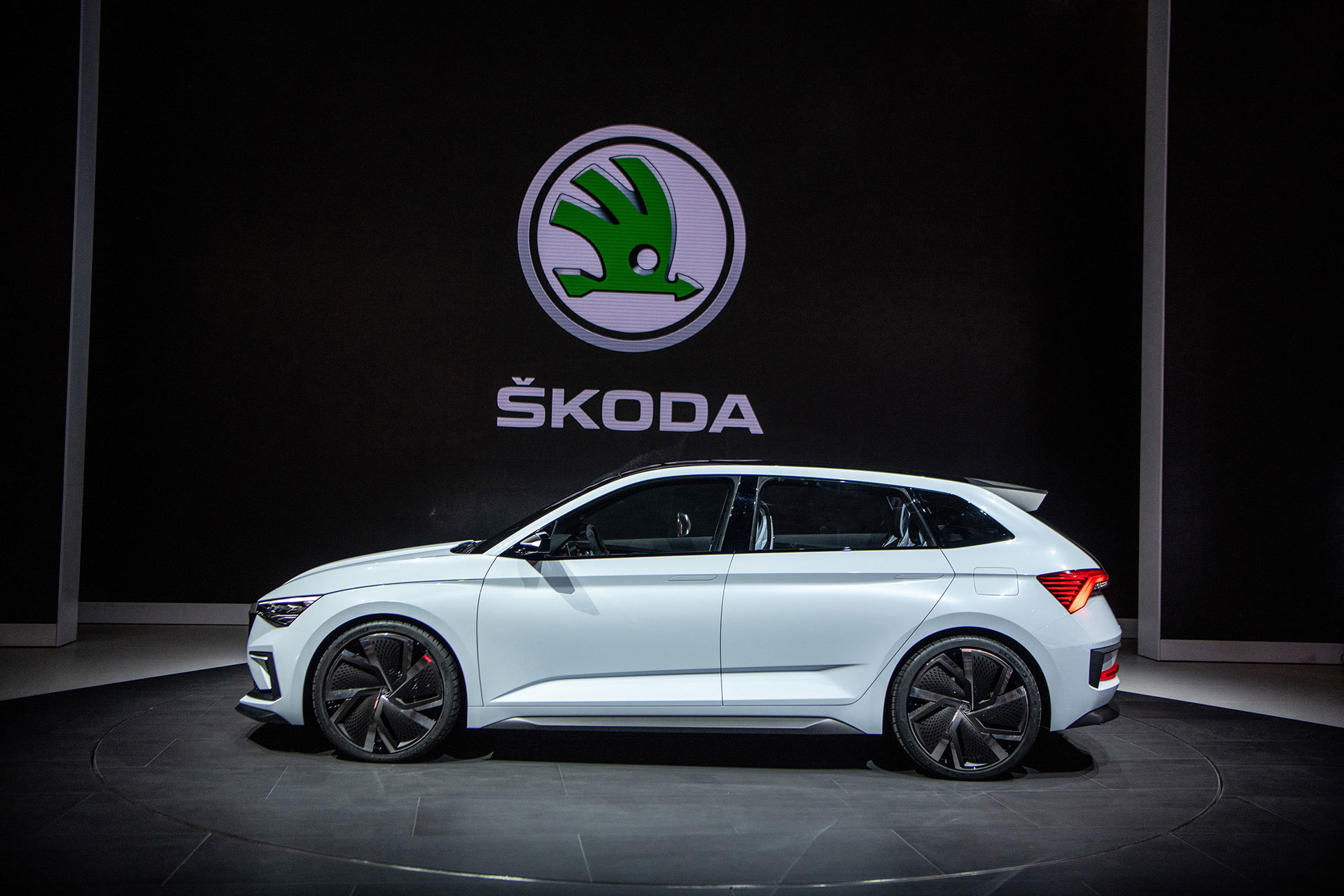 Skoda Vision Rs Salon De Paris 08