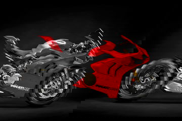 01 Ducati Panigale V4 R Uc69193 Mid