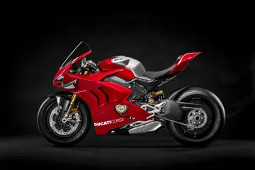 04 Ducati Panigale V4 R Uc69196 Mid