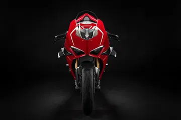 06 Ducati Panigale V4 R Uc69197 Mid