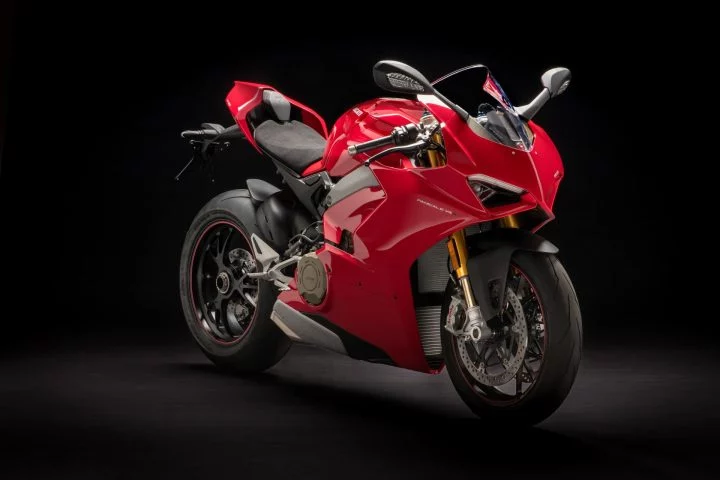 12 Panigale V4 S Uc35012 Mid