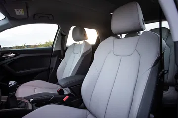 Asientos con diseño deportivo que realzan el carácter del Audi A1.