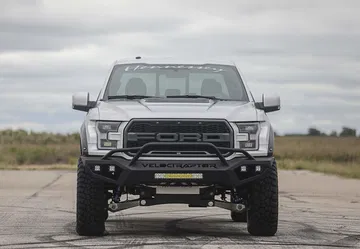 Hennessey Velociraptor V8 3