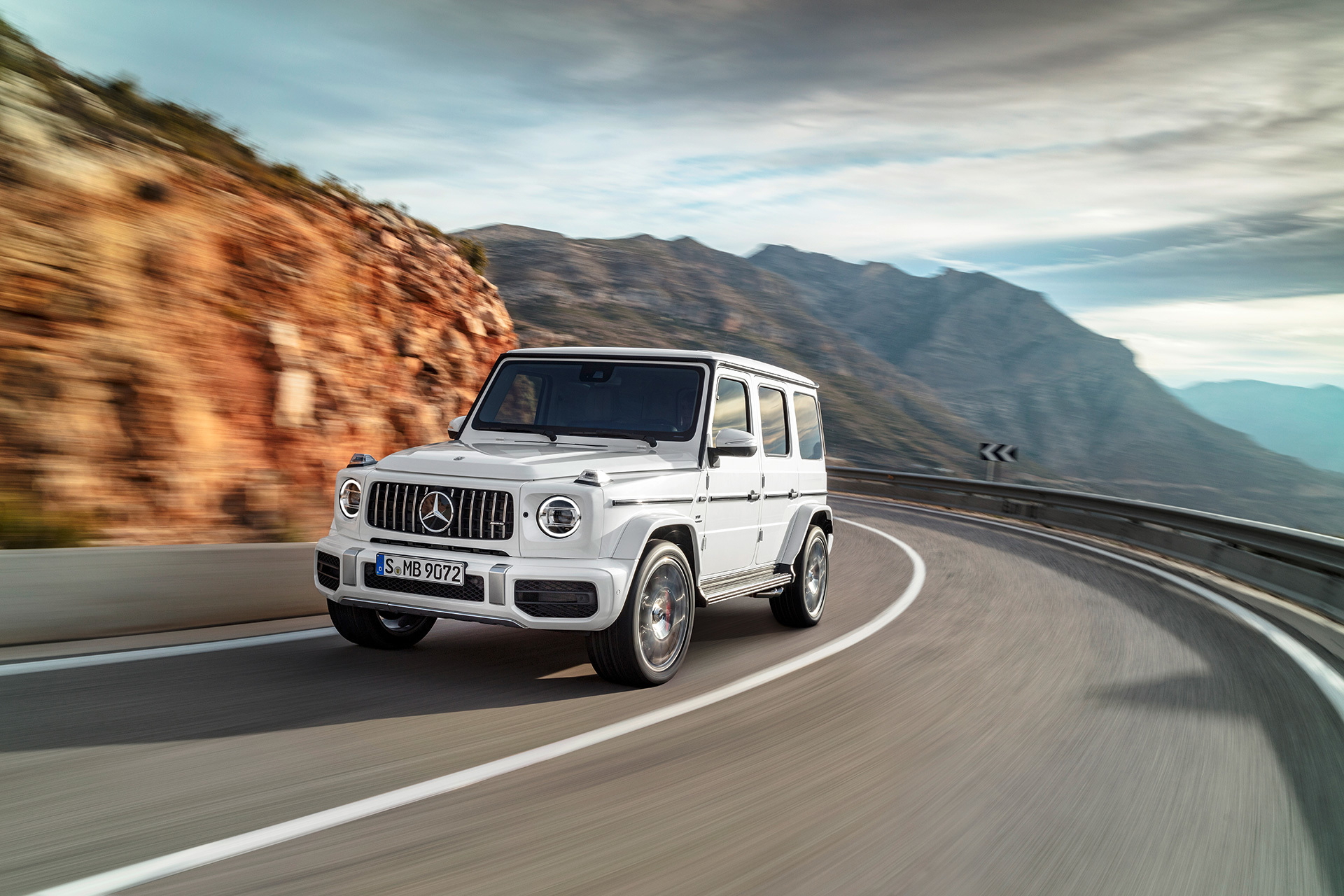 Mercedes Amg G 63 00012