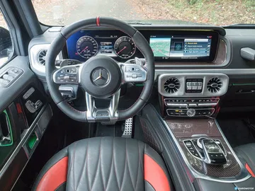 Mercedes Amg G 63 Interior 00011