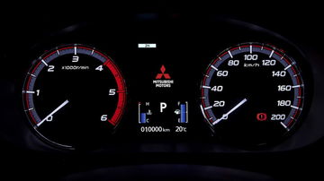 Mitsubishi 200 2019 15