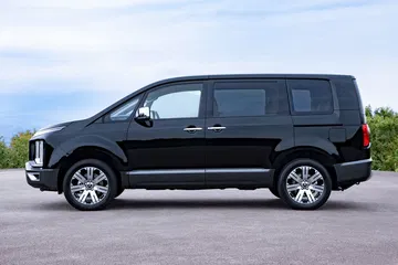 Mitsubishi Delica 2019 8