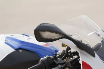 P90327387 Highres Bmw S 1000 Rr Mirrow