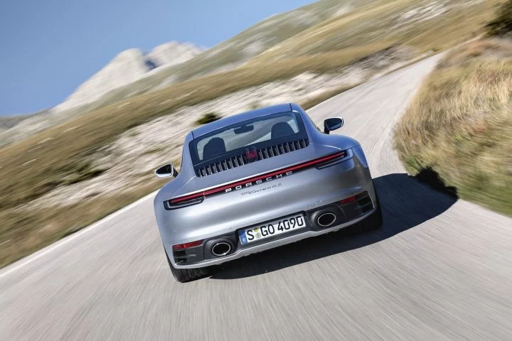 Porsche 911 2019 1118 002