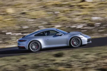 Porsche 911 2019 1118 008