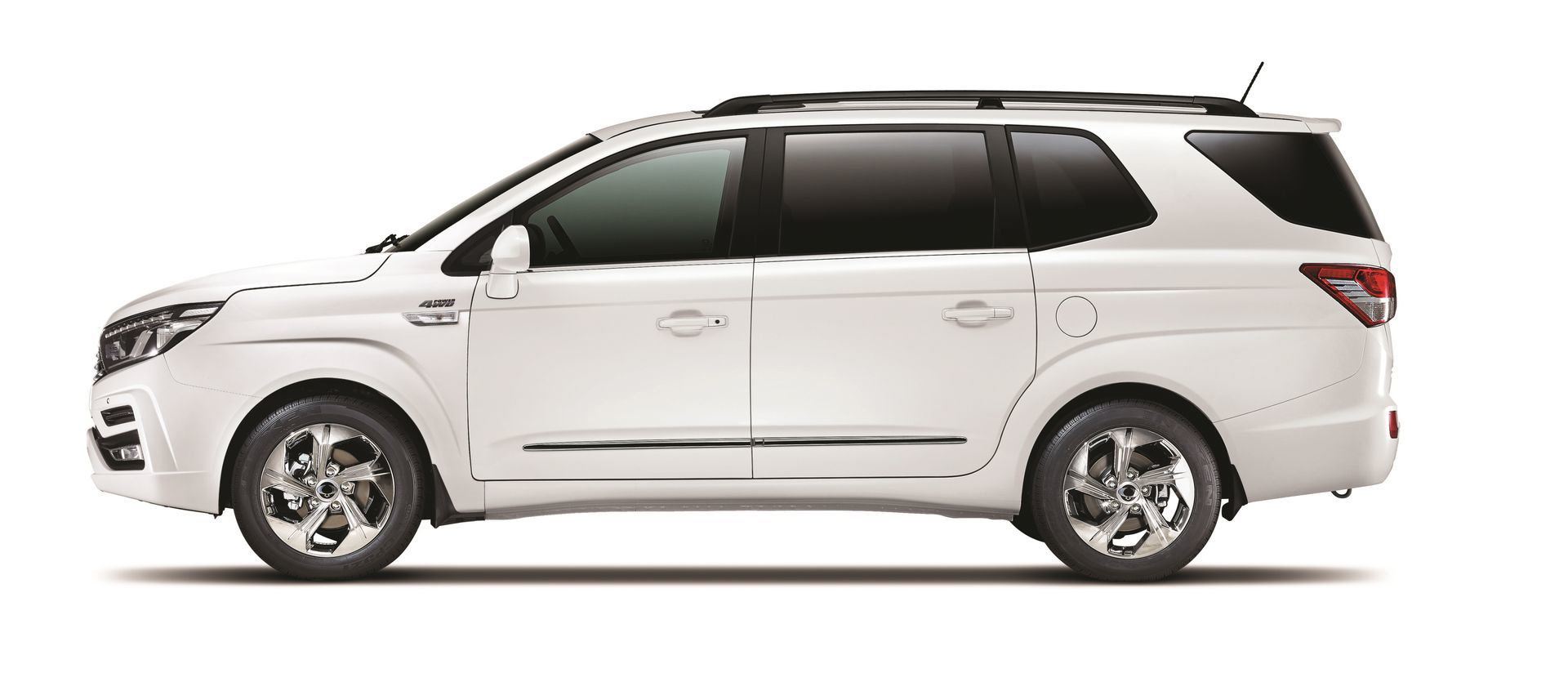Ssangyong Rodius 2019 13