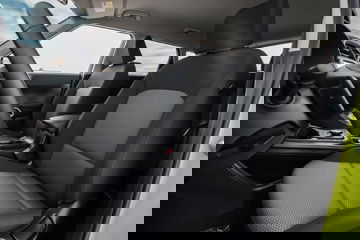 Confortables asientos y diseño ergonómico caracterizan al Kia e-Soul.