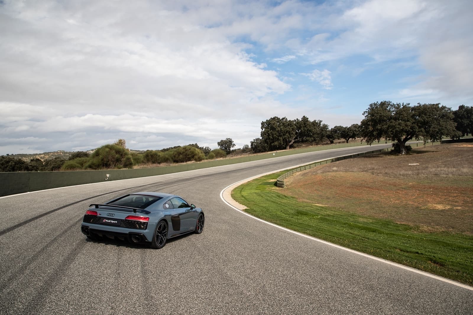 Audi R8 2019 Ascari 1218 020
