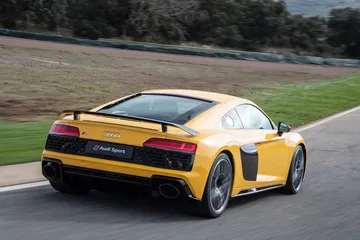 Audi R8 2019 Ascari 1218 026