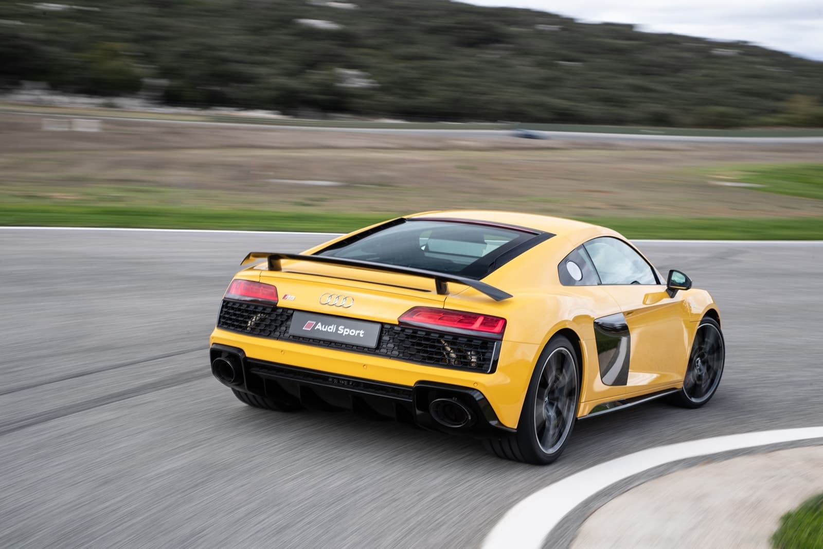 Audi R8 2019 Ascari 1218 030