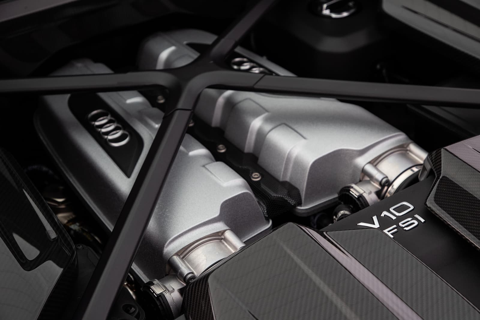 Audi R8 2019 Ascari 1218 070