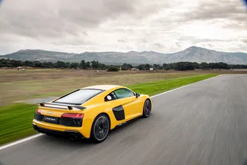 Audi R8 2019 Ascari 1218 112