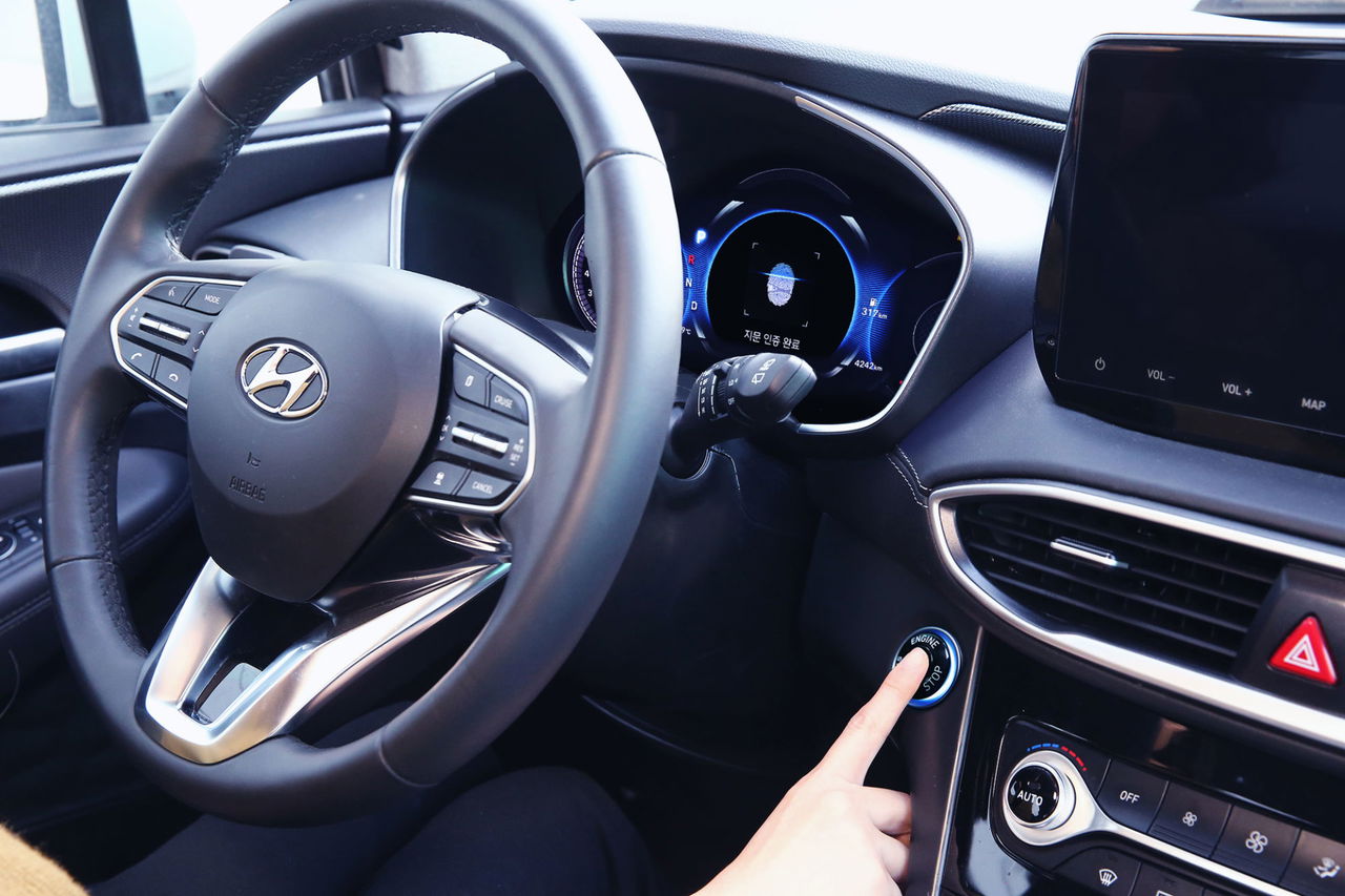 Hyundai Fingerprint Technology Press Photo4