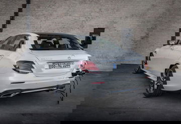 Mercedes E 300 De 1118 003
