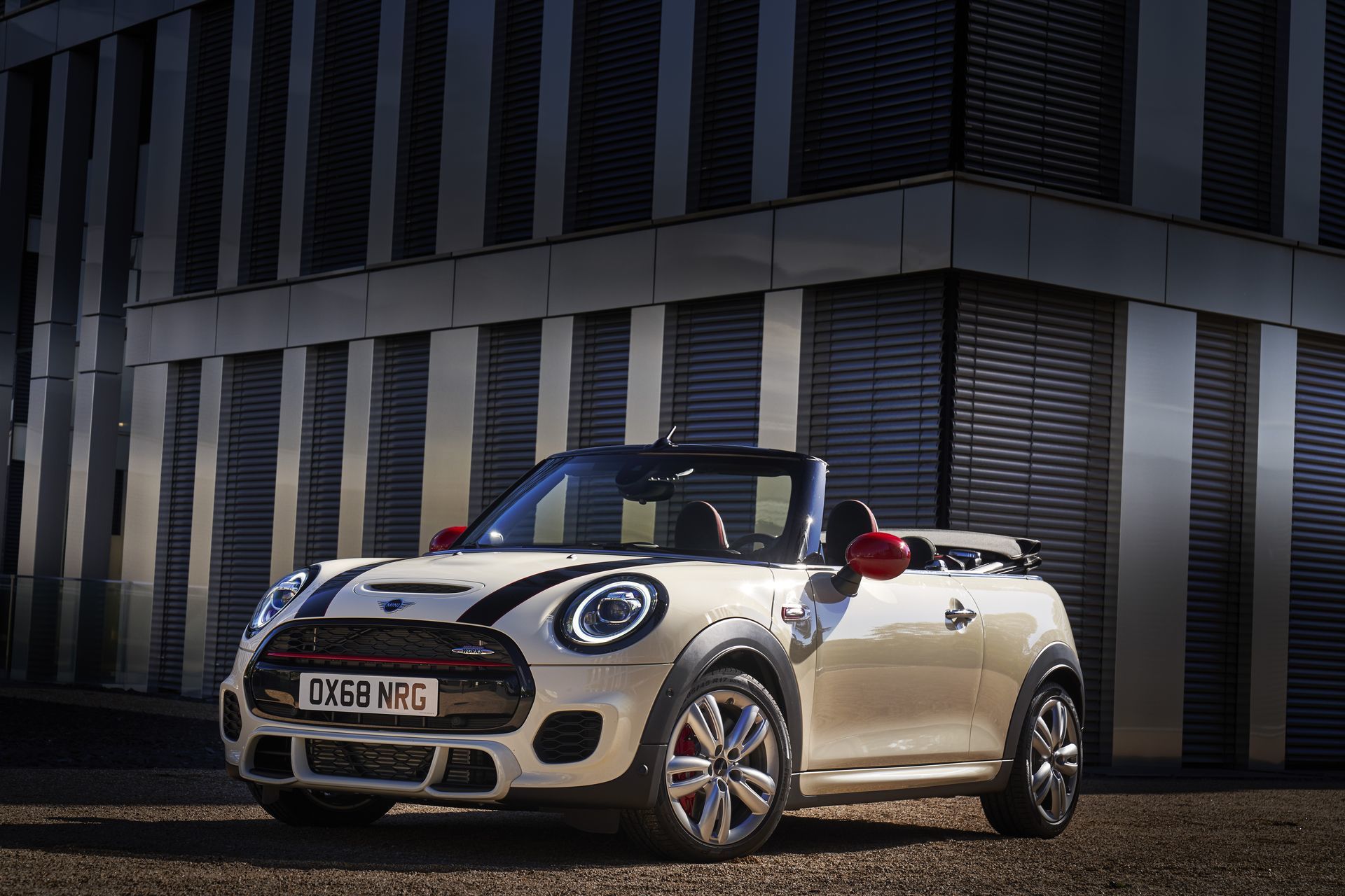 [Imagen: mini-john-cooper-works-jcw-2019-16.jpg]