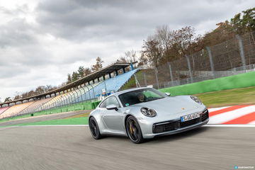 Porsche 911 992 Workshop 1