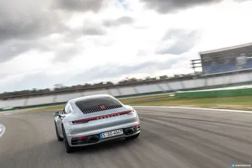 Porsche 911 992 Workshop 14