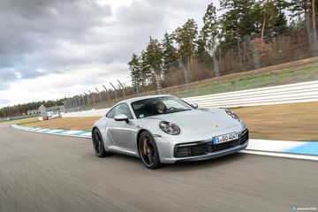 Porsche 911 992 Workshop 3