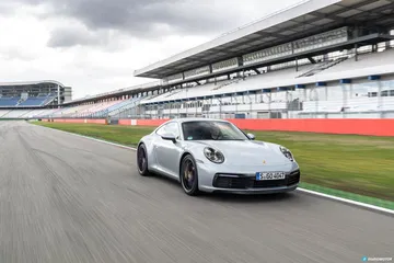 Porsche 911 992 Workshop 7