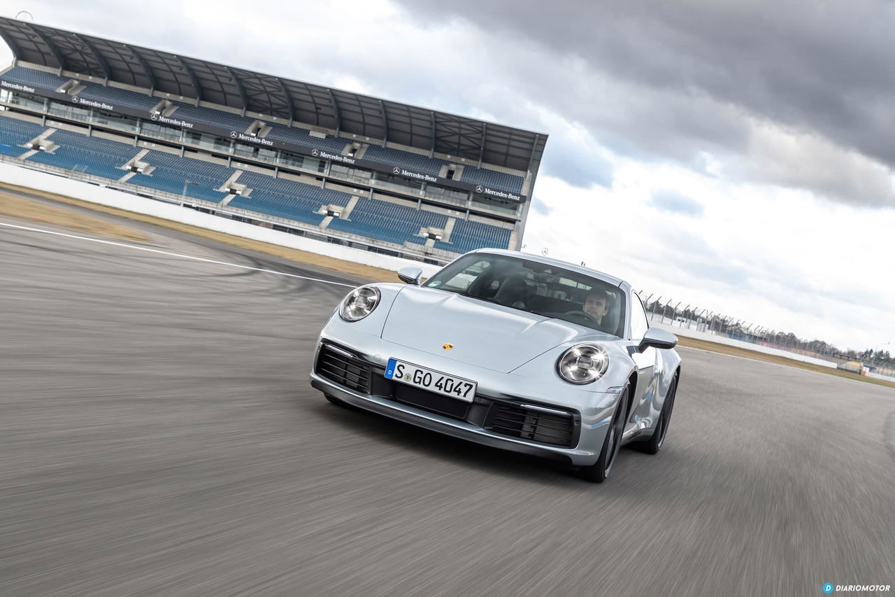 Porsche 911 992 Workshop 8