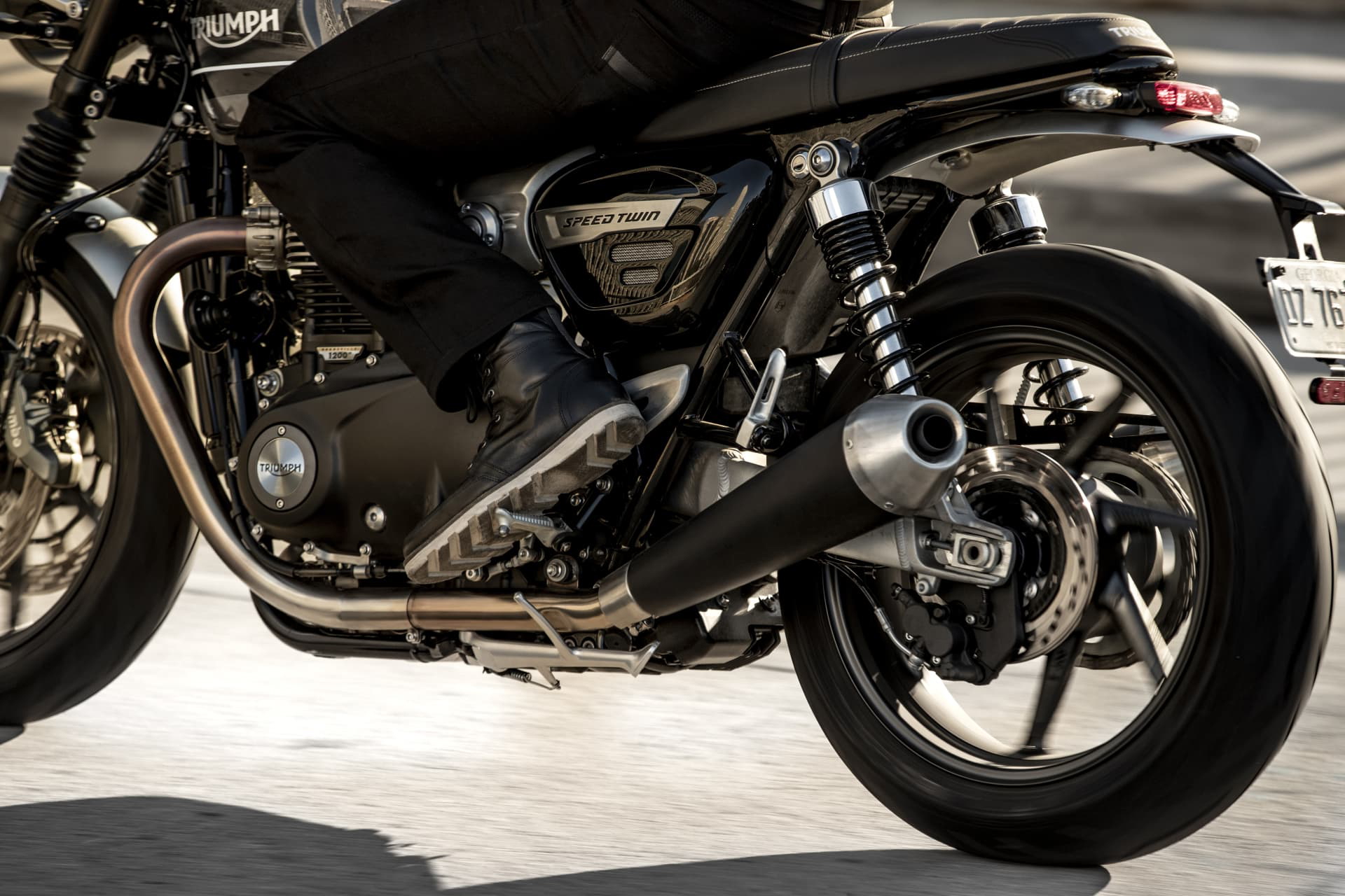 Triumph 2019 Speed Twin Side