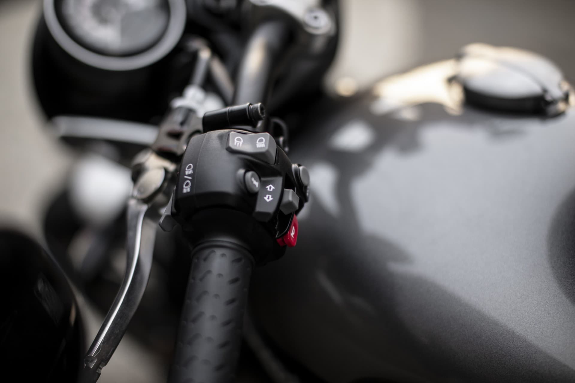 Triumph 2019 Speed Twin Switchcube