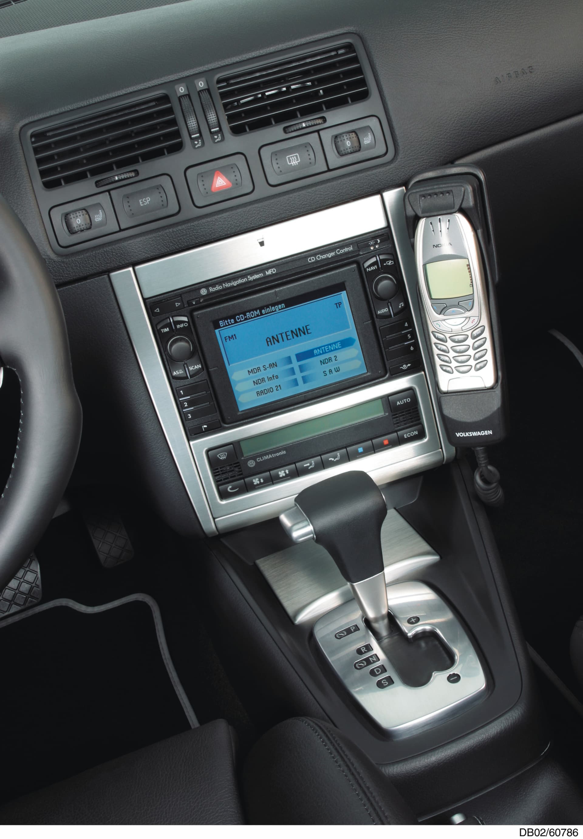 Volkswagen 6 Speed Dsg: Golf R32 Cockpit