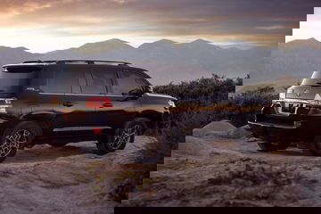 2020 Land Cruiser Heritage Edition 03