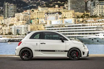Abarth 595 70th Anniversary 1