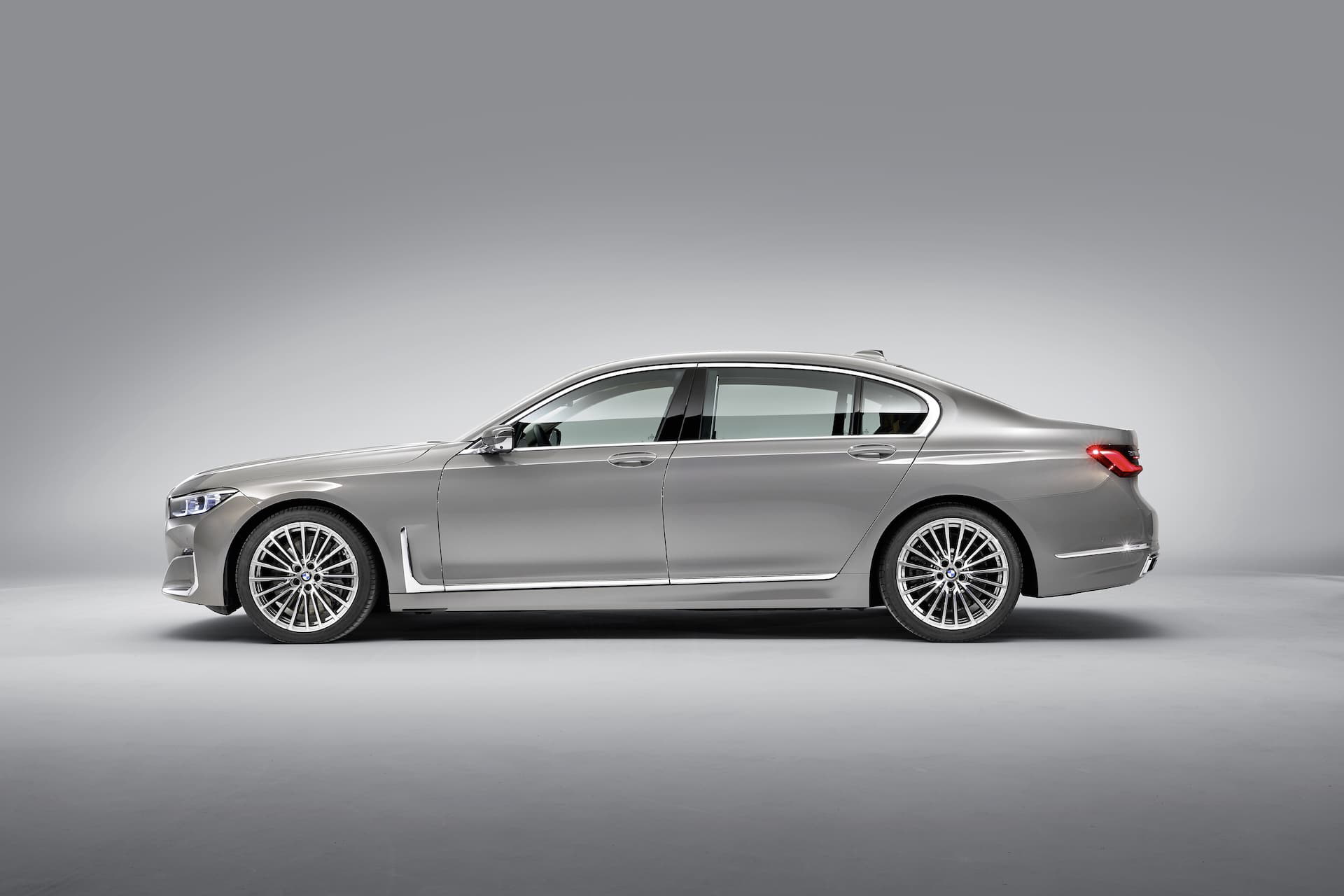 Bmw Serie 7 Todos Los Detalles P90332026 Highres