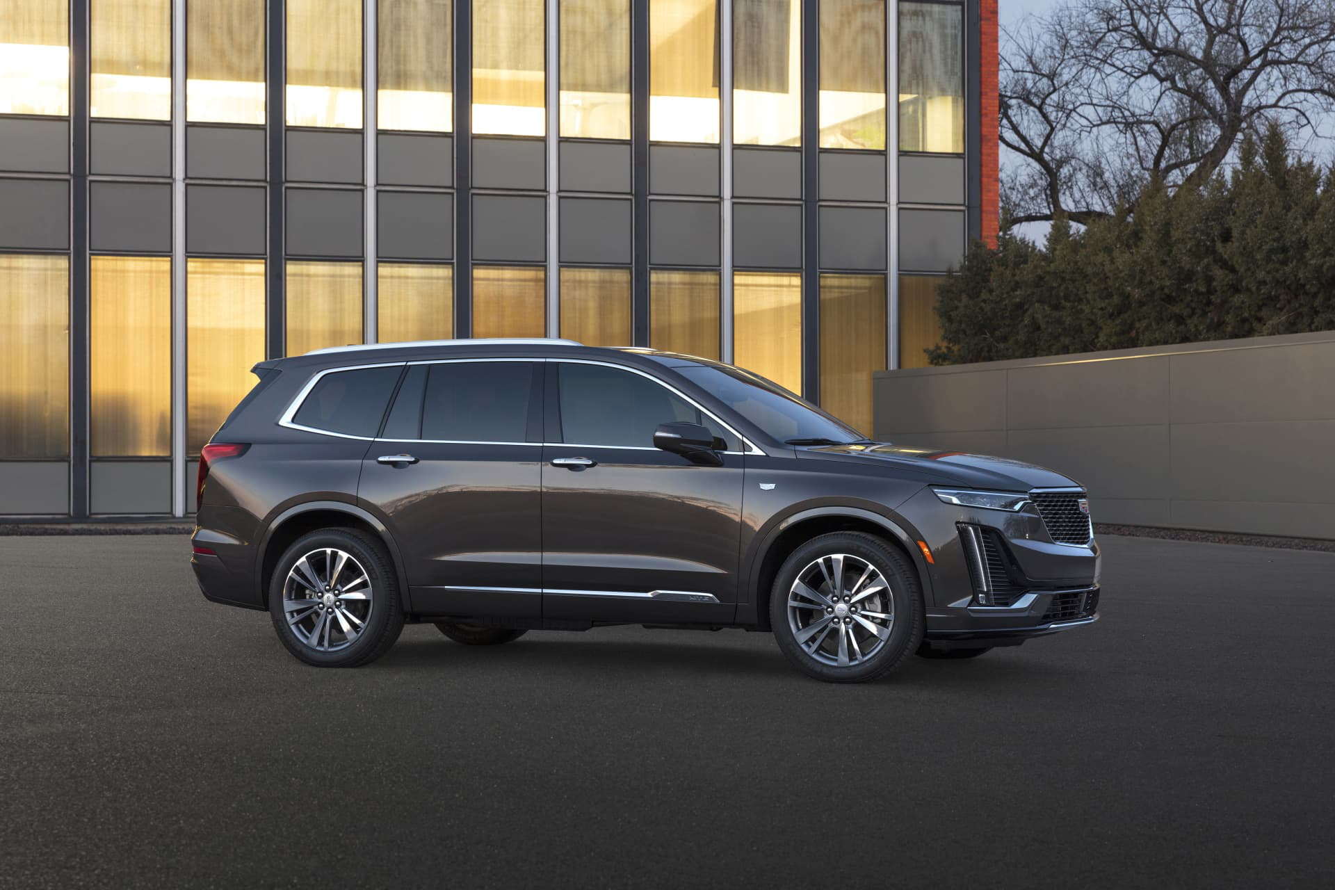 The First Ever Cadillac Xt6 Premium Luxury Model Provides An Ele
