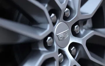 The Cadillac Xt6 Sport Is Defined By Darker Accents And More Agg