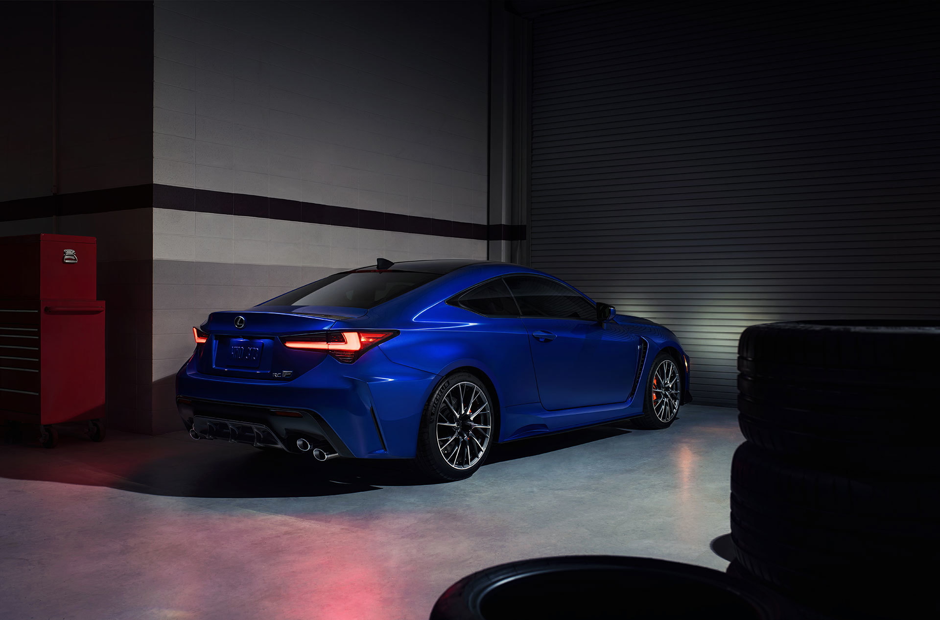 Lexus Rc F 2019 Azul 01 Trasera