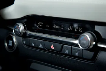 Mazda 3 2019 Interior 08