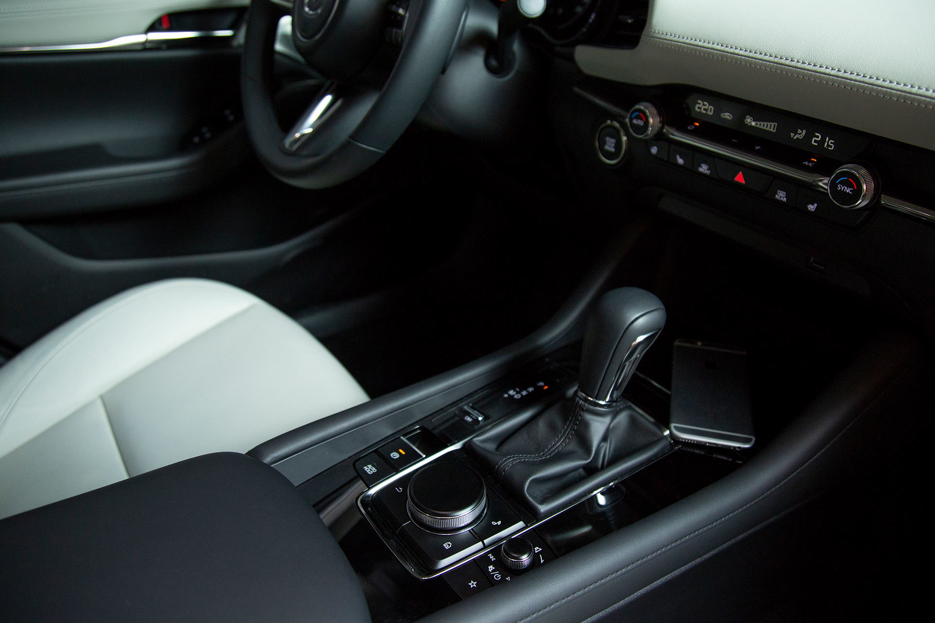 Mazda 3 2019 Interior 14