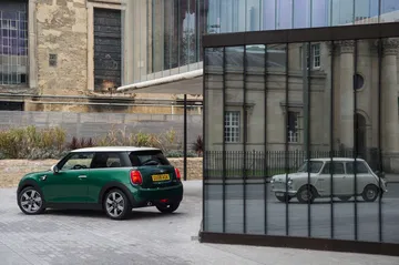 Mini Cooper 60 Years Edition 109
