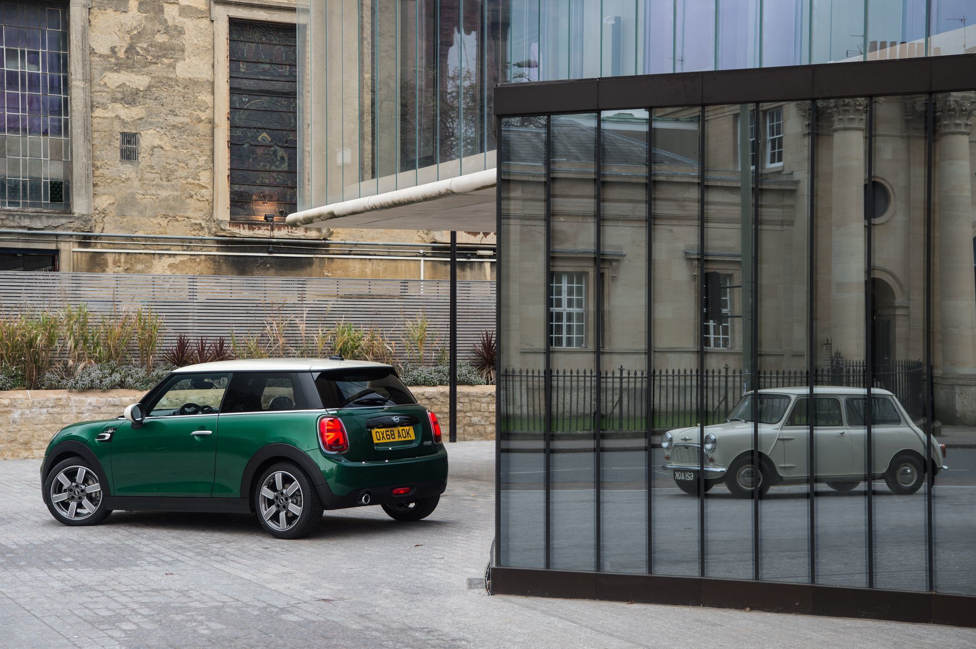 Mini Cooper 60 Years Edition 109