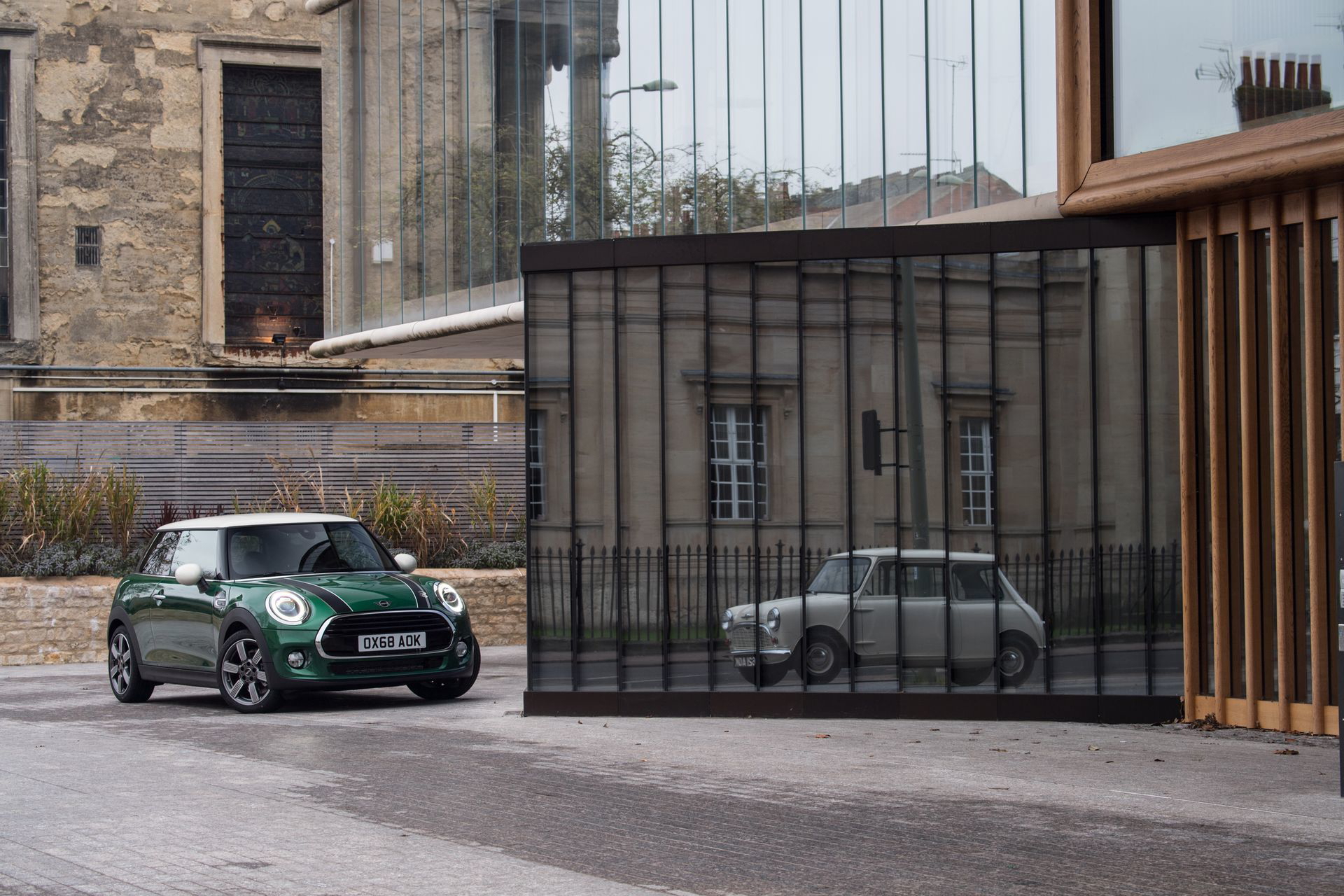 Mini Cooper 60 Years Edition 112