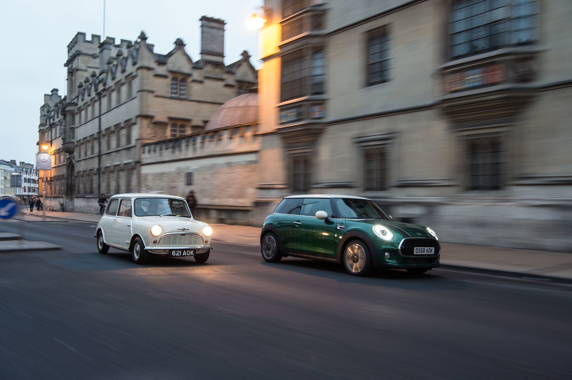 Mini Cooper 60 Years Edition 142