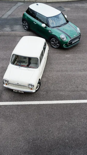 Mini Cooper 60 Years Edition 156