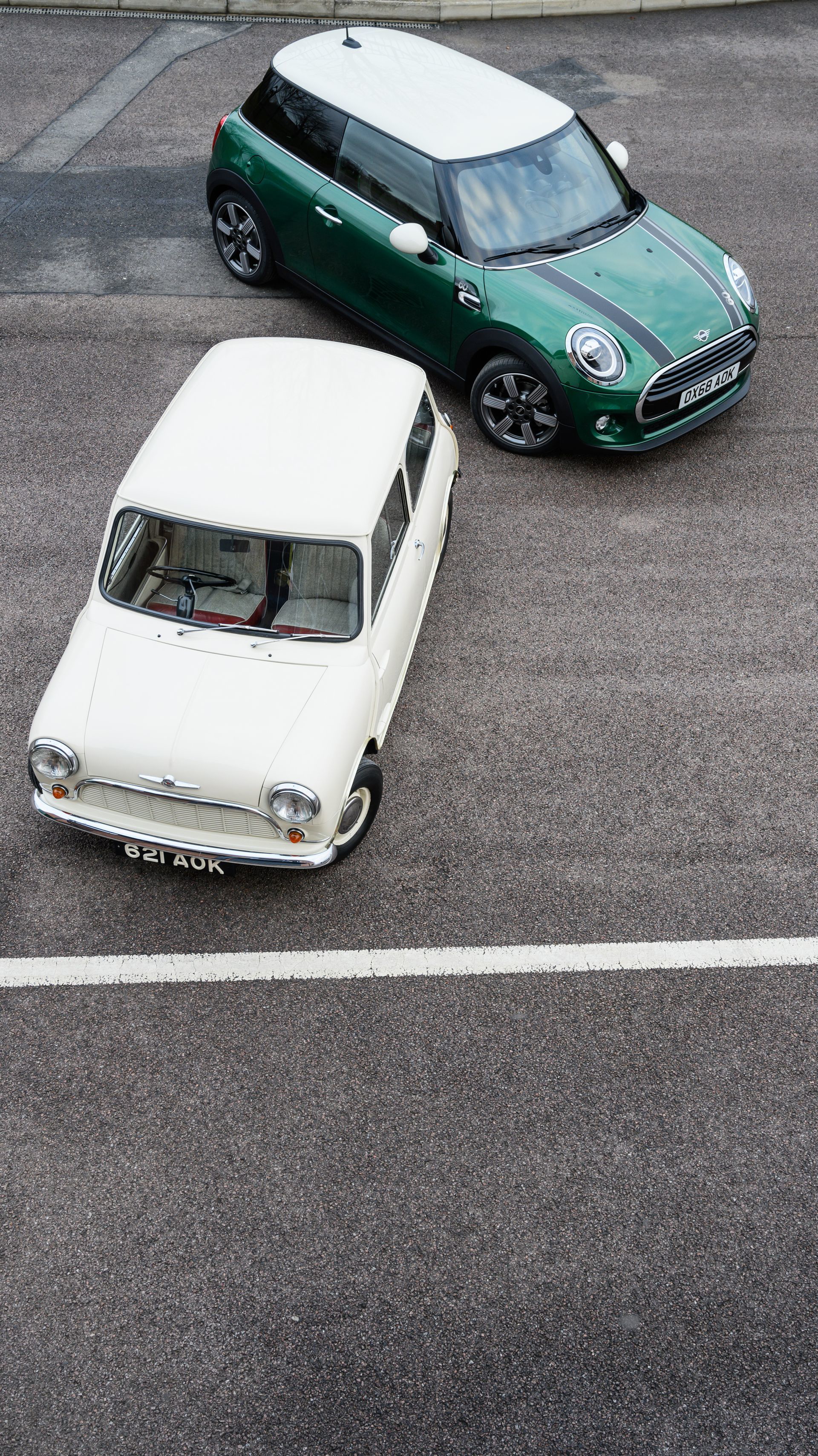 Mini Cooper 60 Years Edition 156