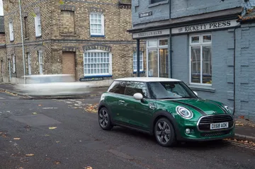 Mini Cooper 60 Years Edition 162